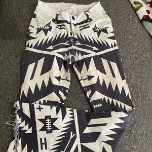 Ranch dressin flare jeans